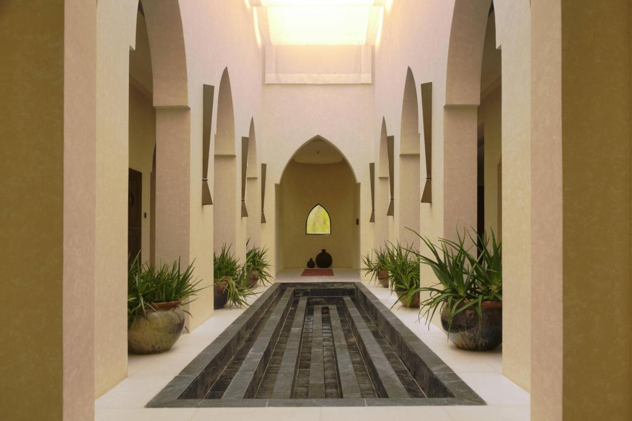 Al Bustan Palace, A Ritz-Carlton Hotel Muscat Exterior photo