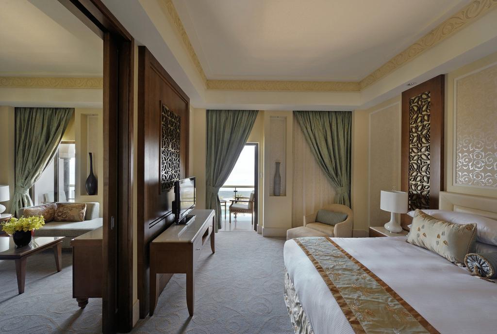 Al Bustan Palace, A Ritz-Carlton Hotel Muscat Room photo